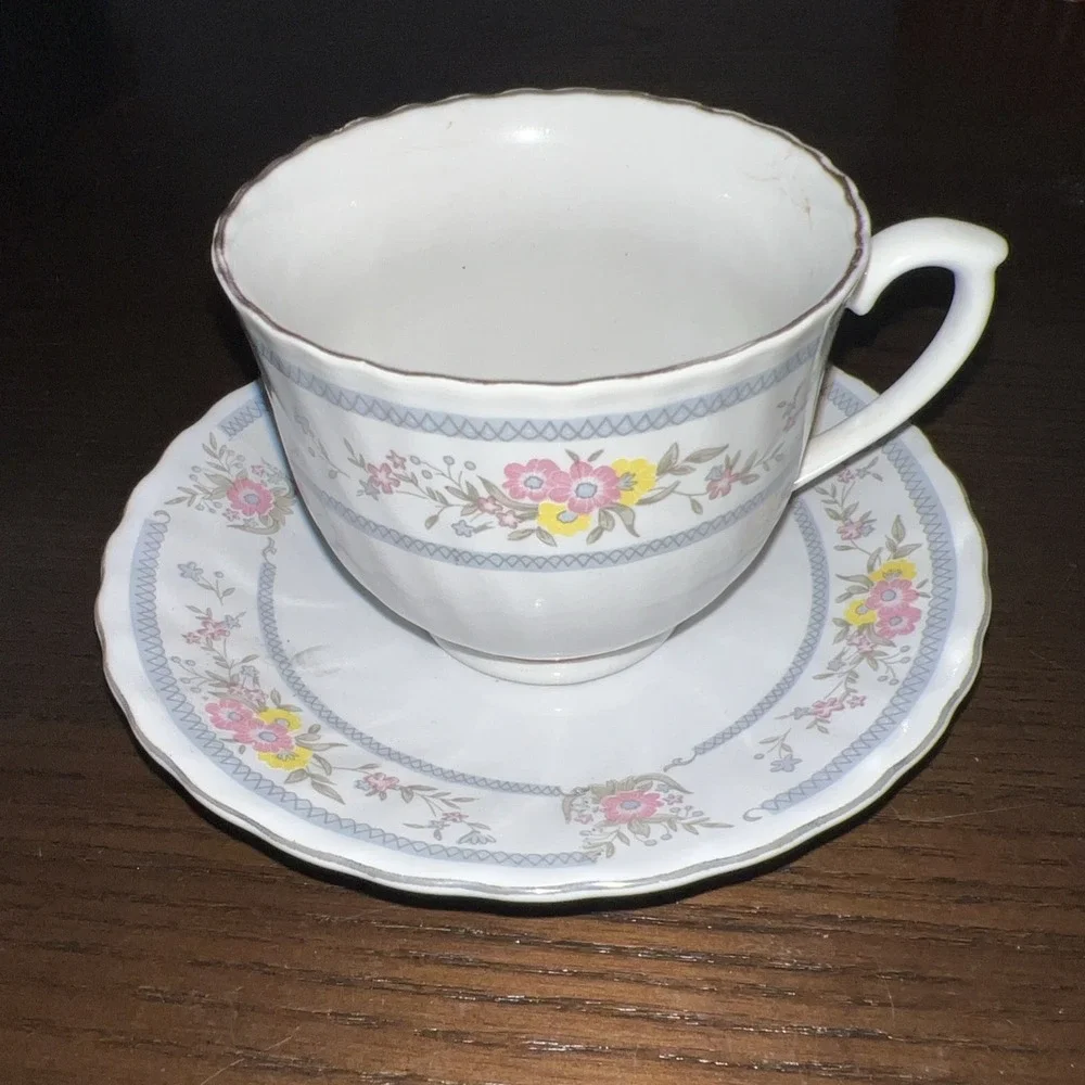 vintage teacup and saucer set Made In China